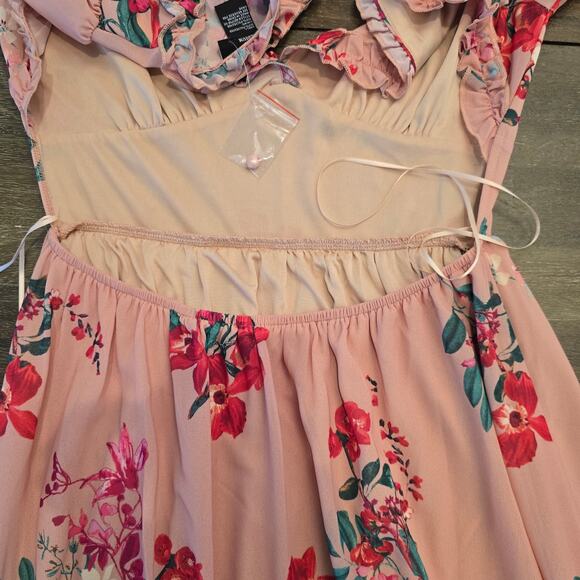 VICI Pink Floral Print Long Sleeve Ruffle & backless Maxi Dress Sz Medium - Picture 10 of 14
